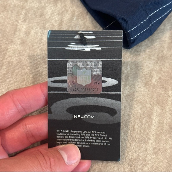 Men’s Size XL Nike Todd Gurley II St Louis Rams Game Jersey White/Navy/Gold NEW - Picture 6 of 11